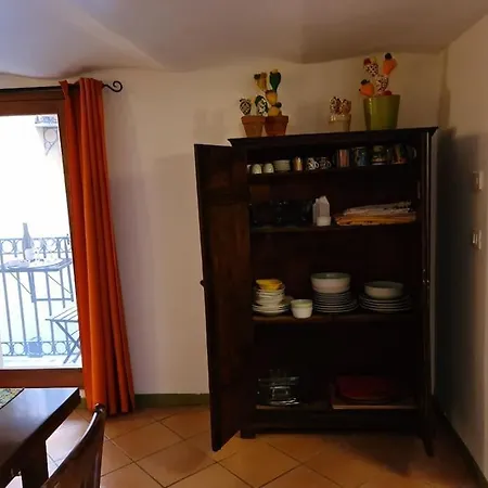 Casa E Putia דירה *
